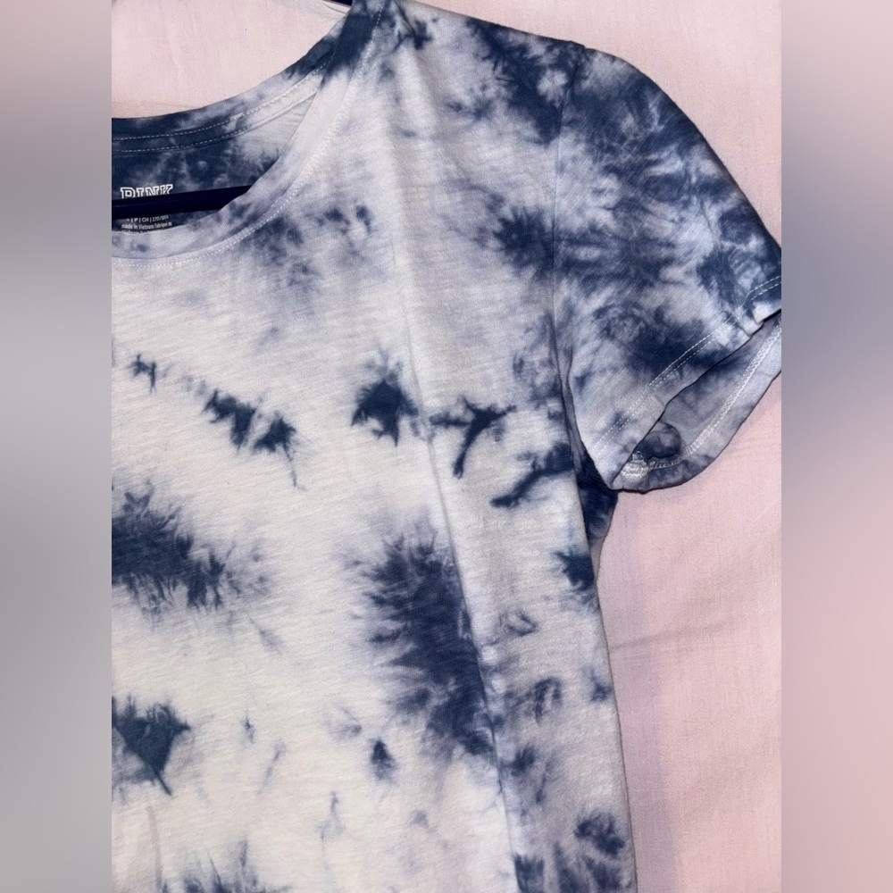 PINK Victoria's Secret Womens Tie-Dye Tee - Navy and White - Picture 3 of 7